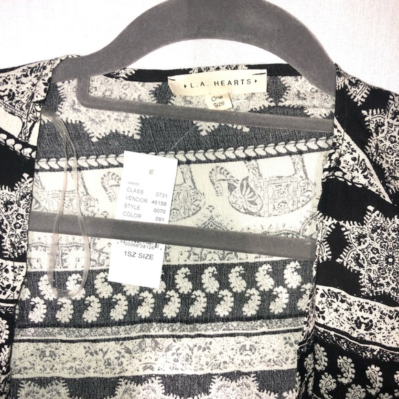 PACSUN L.A. Hearts Kimono - Picture 3 of 4